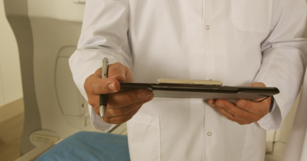 Know Before You Go: 4 Urgent Care Tips from a Doctor
